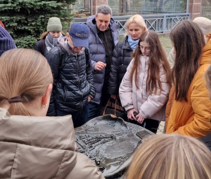 Погляд у минуле